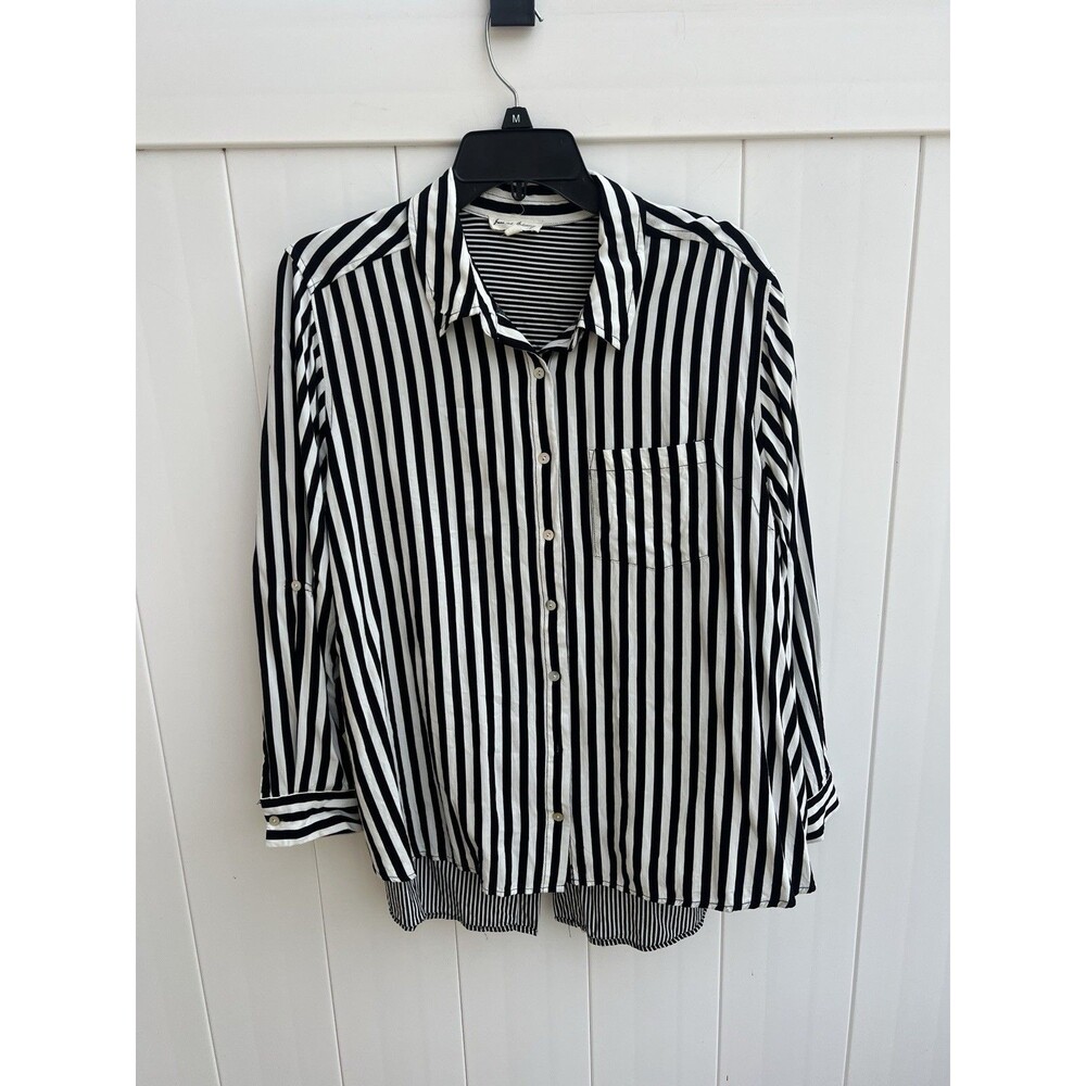 Jane and Delancey size 1X Relaxed Button Down Black White Striped